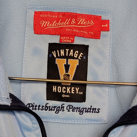 Pittsburgh Penguins (Mitchell & Ness) Mens Large  Baby Blue Collectable Jacket - Picture 5 of 7